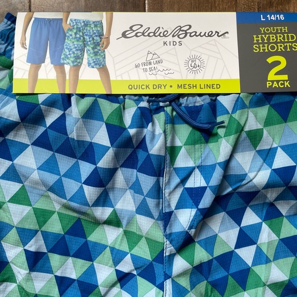 Boys Eddie Bauer 2 pack Shorts - Picture 3 of 8